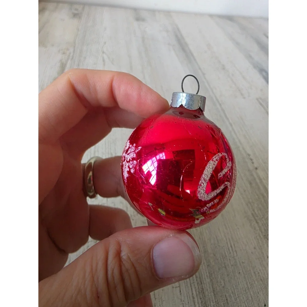 Vintage seasons greetings stencil red glass ornament Xmas tree